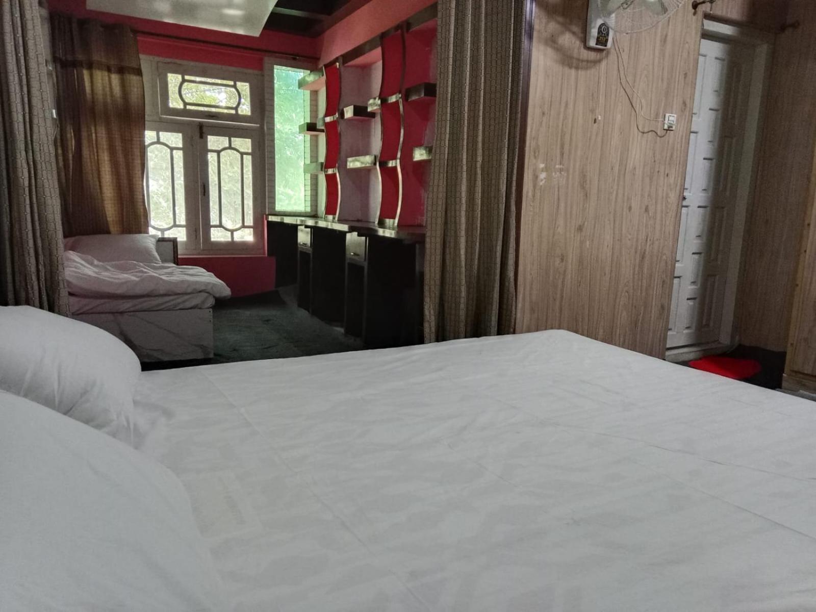 Golden Ibex Resort Skardu Exterior photo